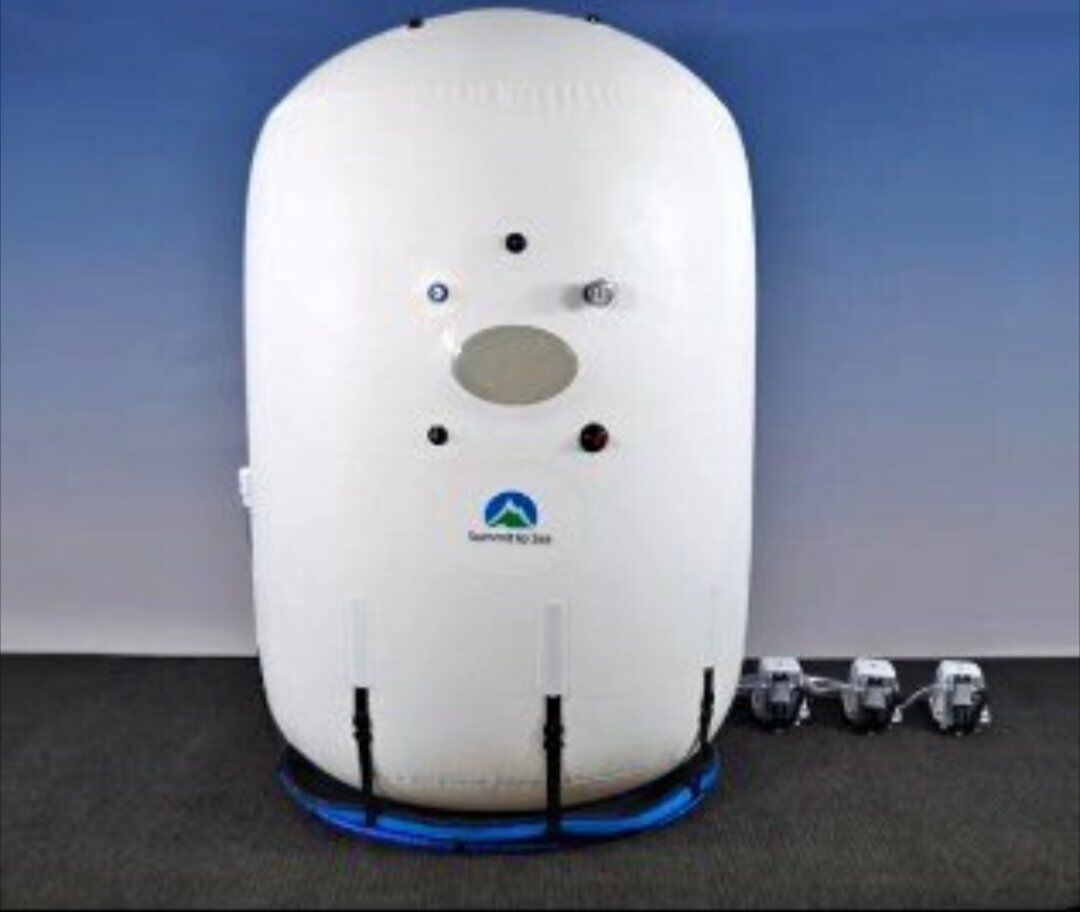 Vertical 60 Summit-to-Sea Hyperbaric Chamber