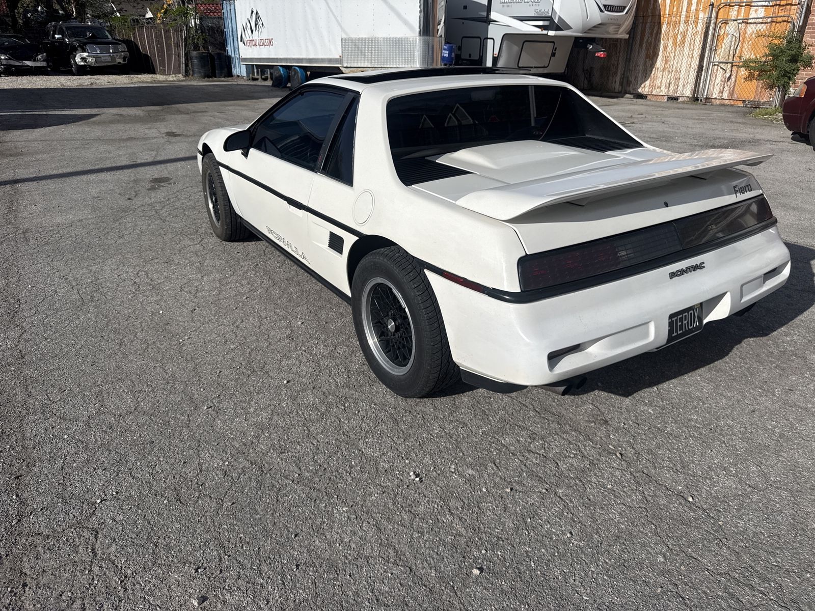 1988 PONTIAC FIERO Formula