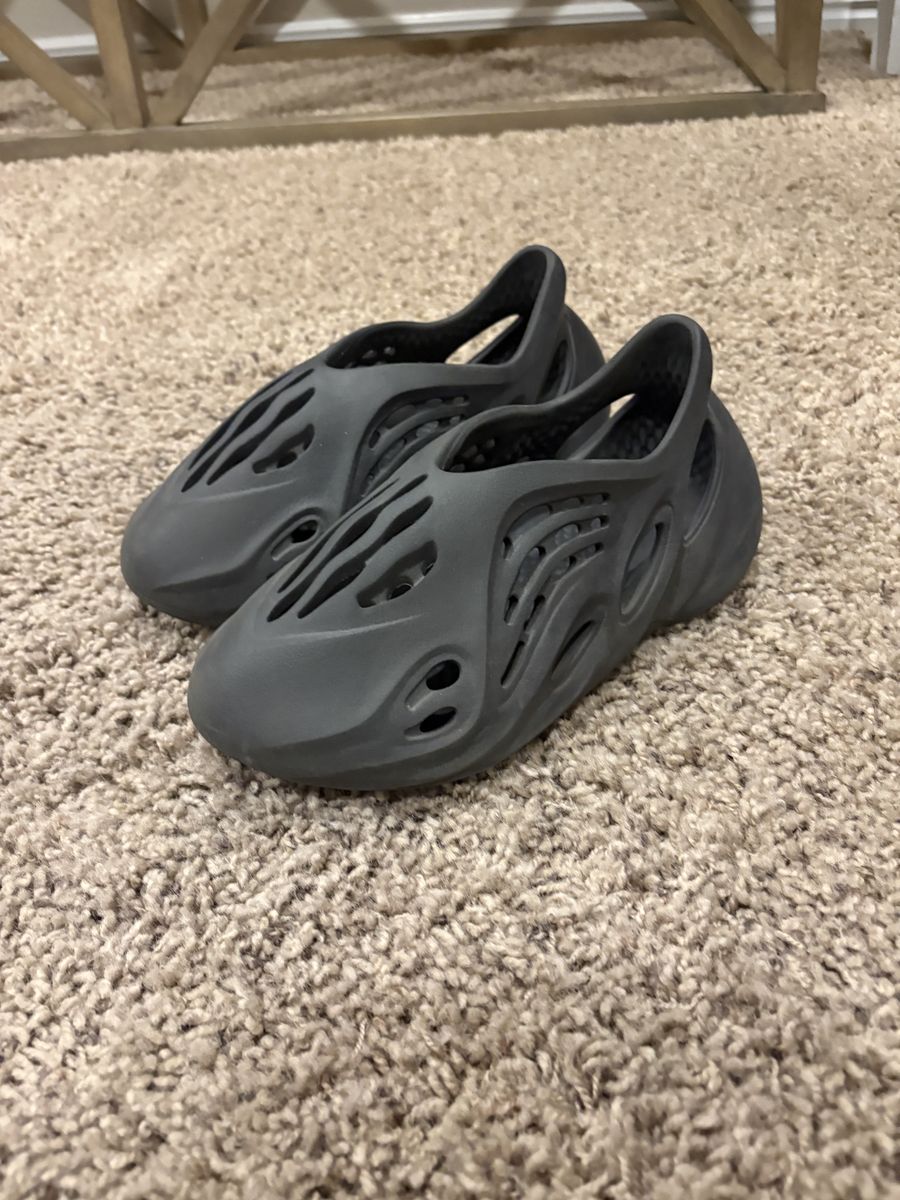 Yeezy Foam Runner Onyx