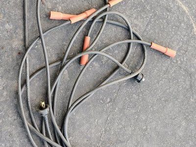 New V8 spark plug wires