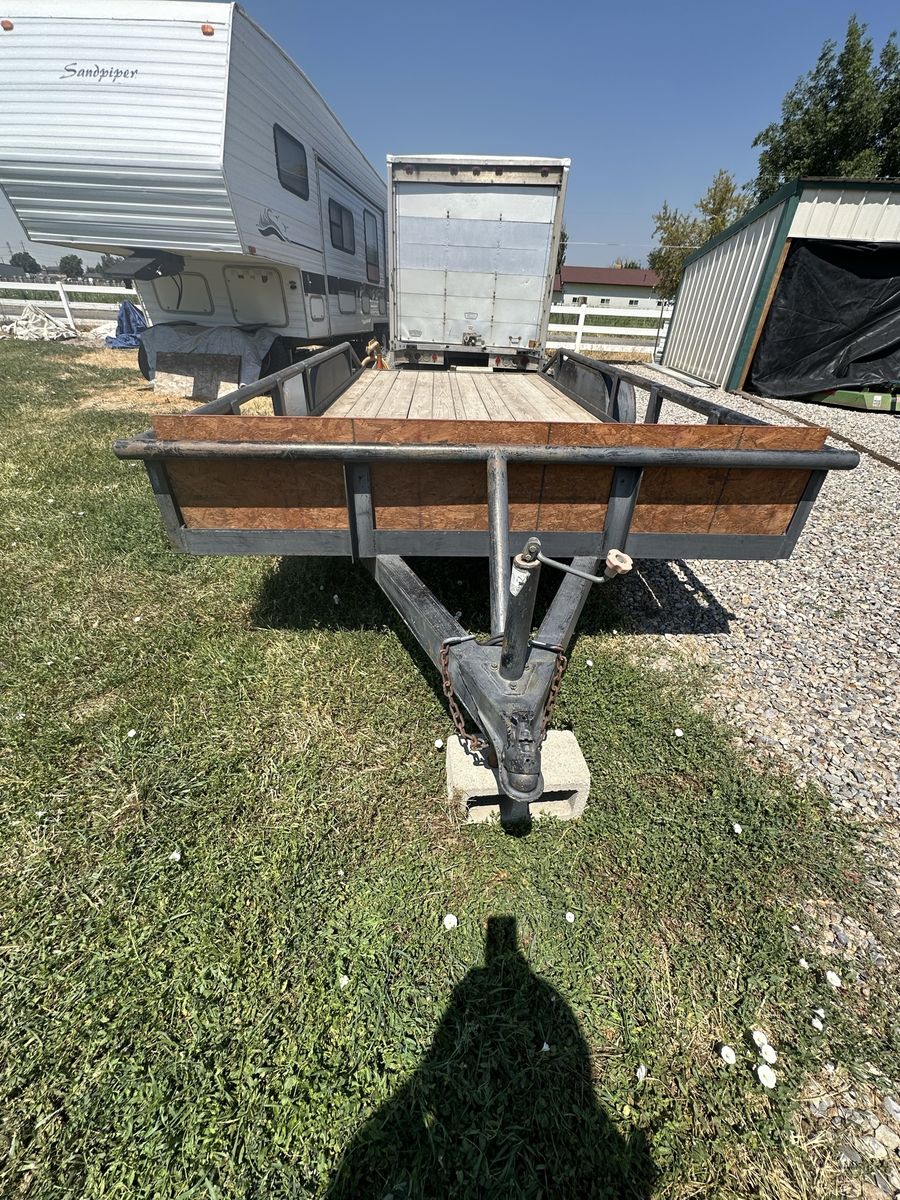 Main image 3