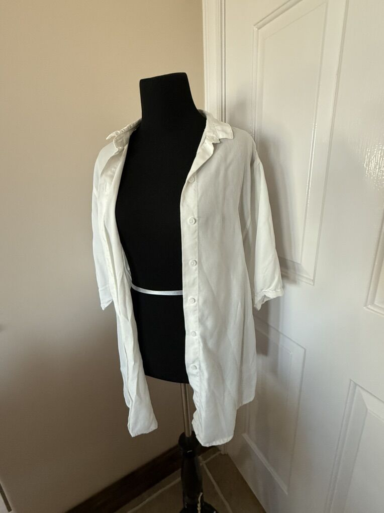 Beachlunchlounge White Button Down S