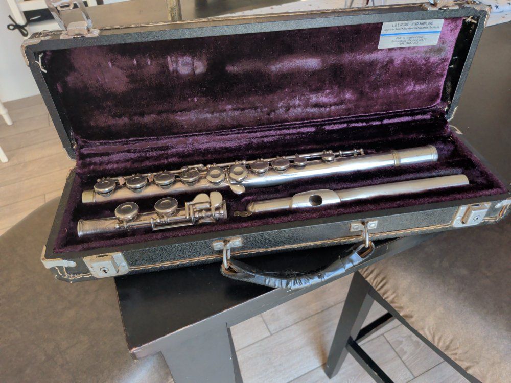 Main image 8
