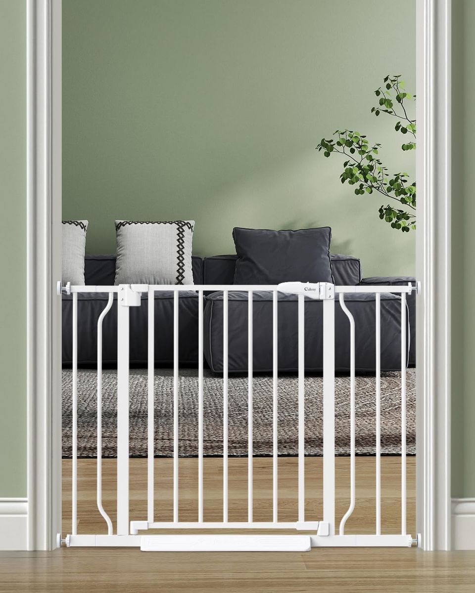 29"-40" Auto Close Baby/Dog Gate Indoor for Doorways & Stairs - WHITE
