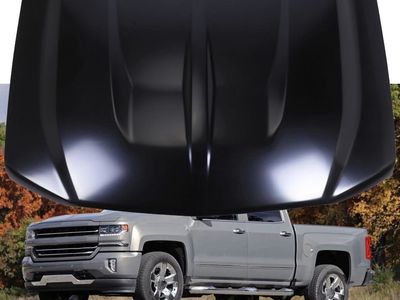 Chevrolet Silverado 1500 hood