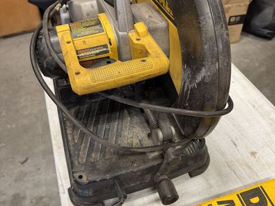Dewalt DW 872 carbide blade metal cutoff saw