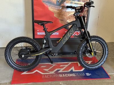 RFN Evo Racing 18 Electric Balance Bike like Stacyc