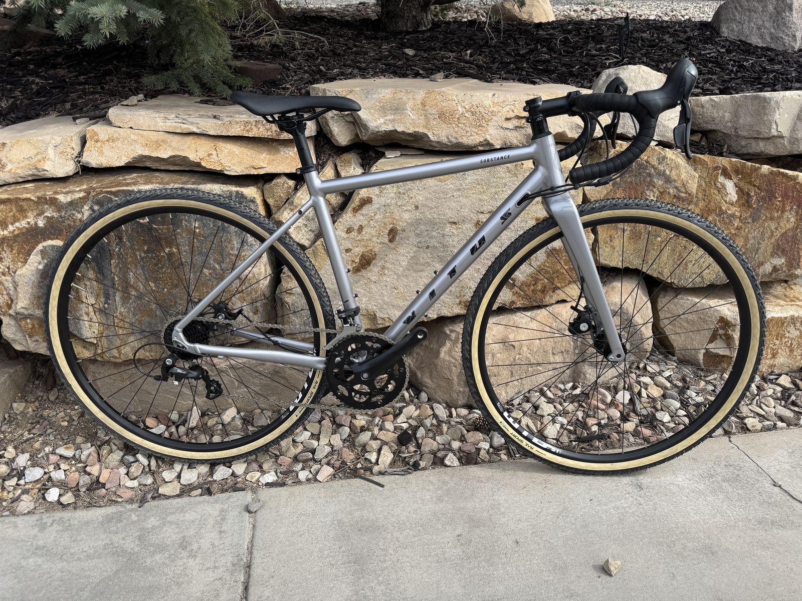 NEW Small Vitus Substance Alloy Gravel Bike