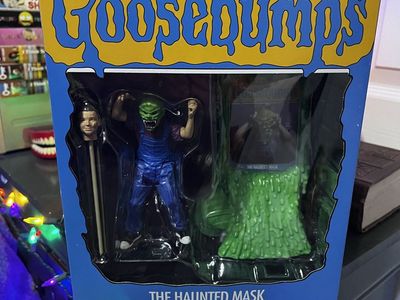 Goosebumps Haunted Mask Figure NEW