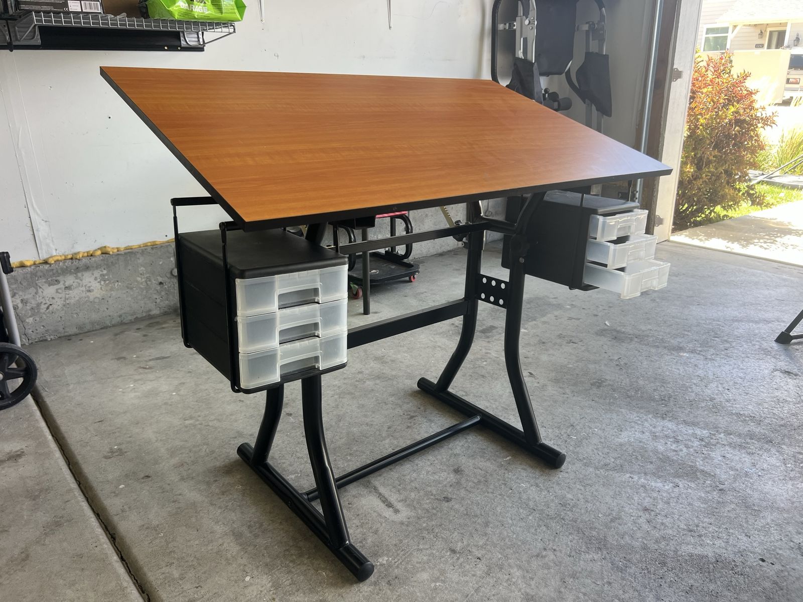 Puzzle Table