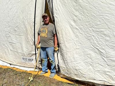 Wall tent
