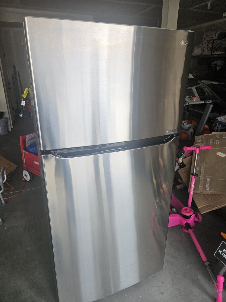 refrigerator for sale