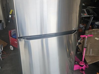 refrigerator for sale