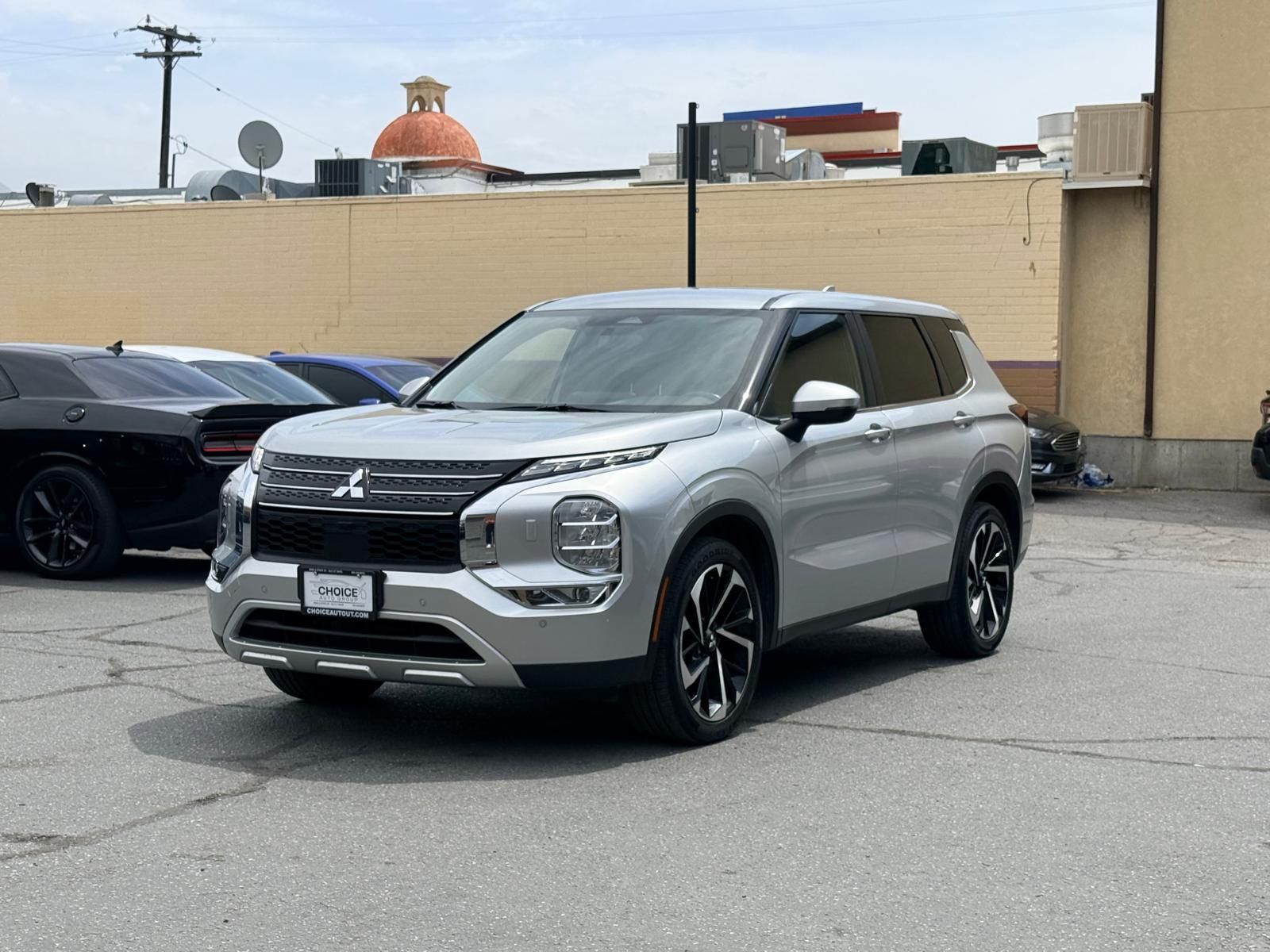 2024 Mitsubishi Outlander SE