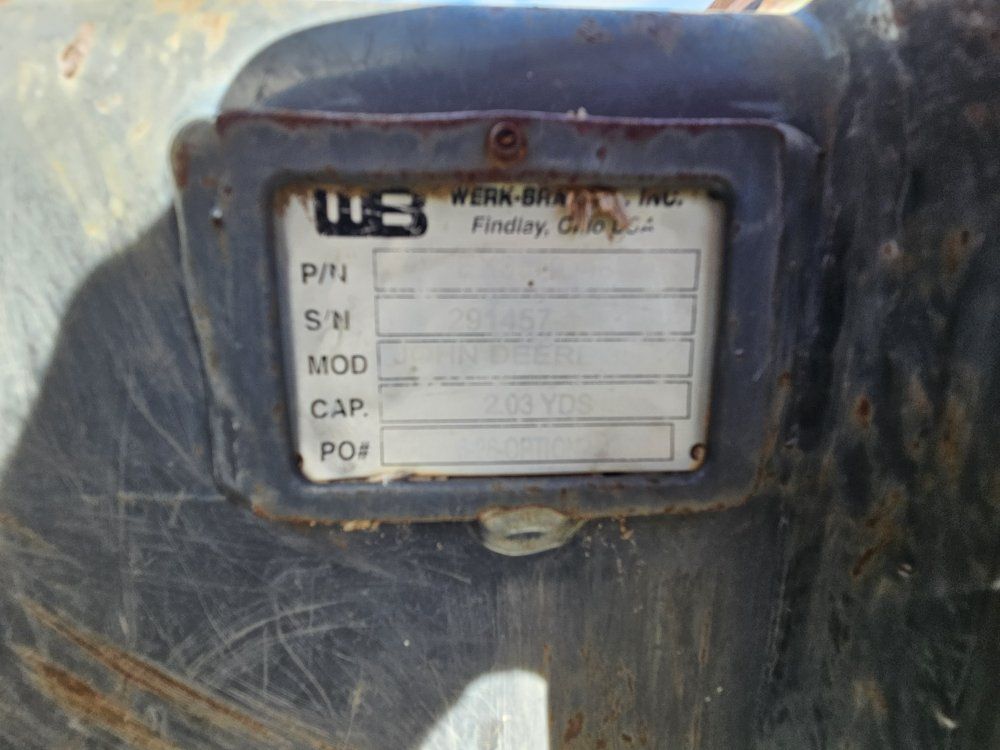 Main image 4