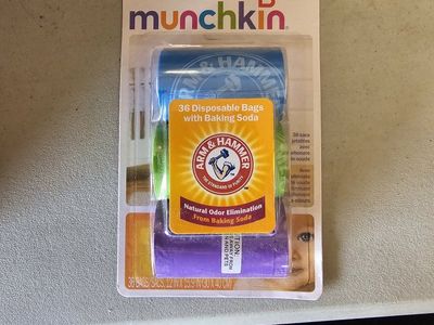 Munchkin Arm & Hammer 36-Count Diaper Bag Refills with Baking Soda, Lavender Scent
