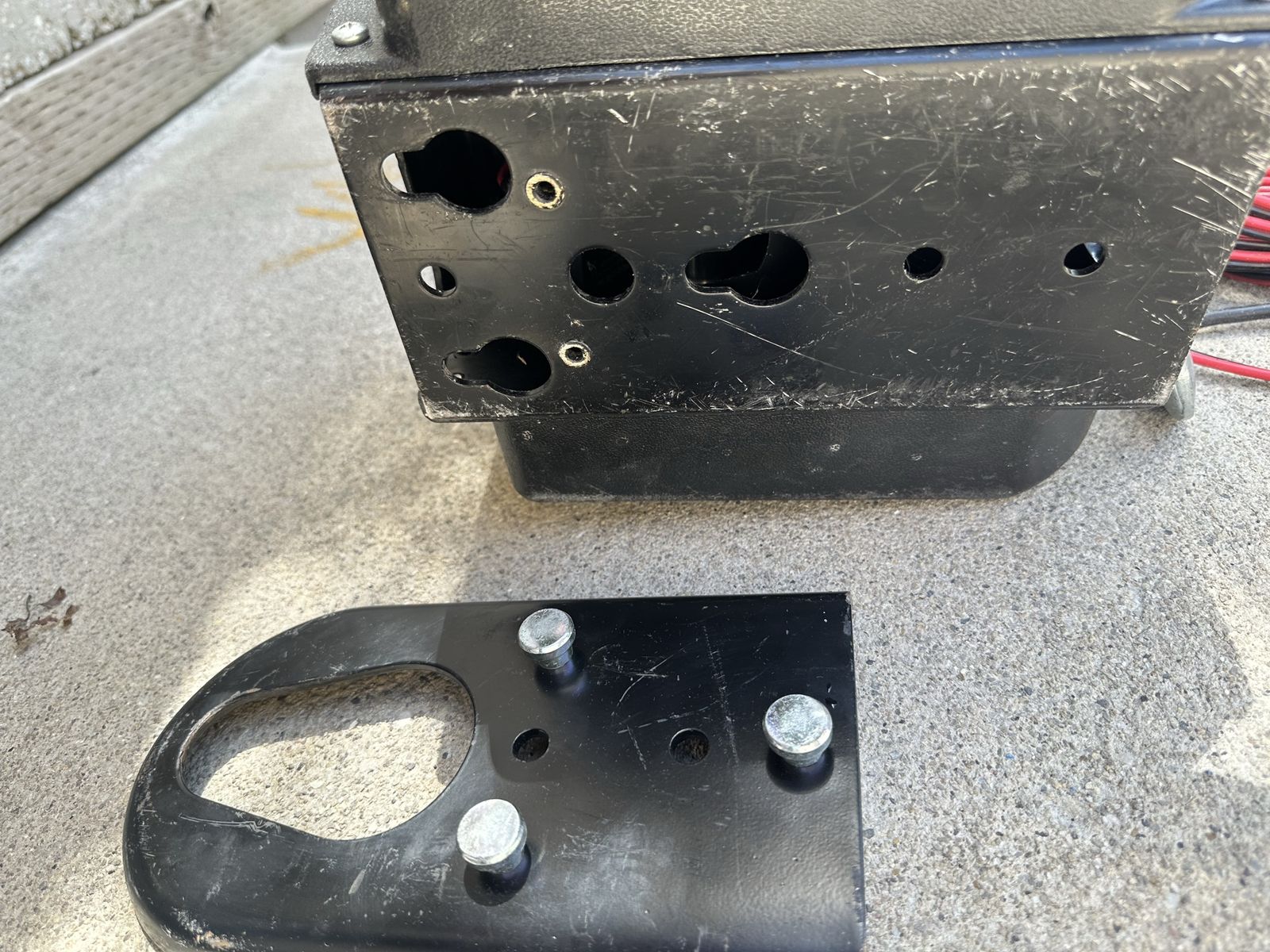 Main image 3