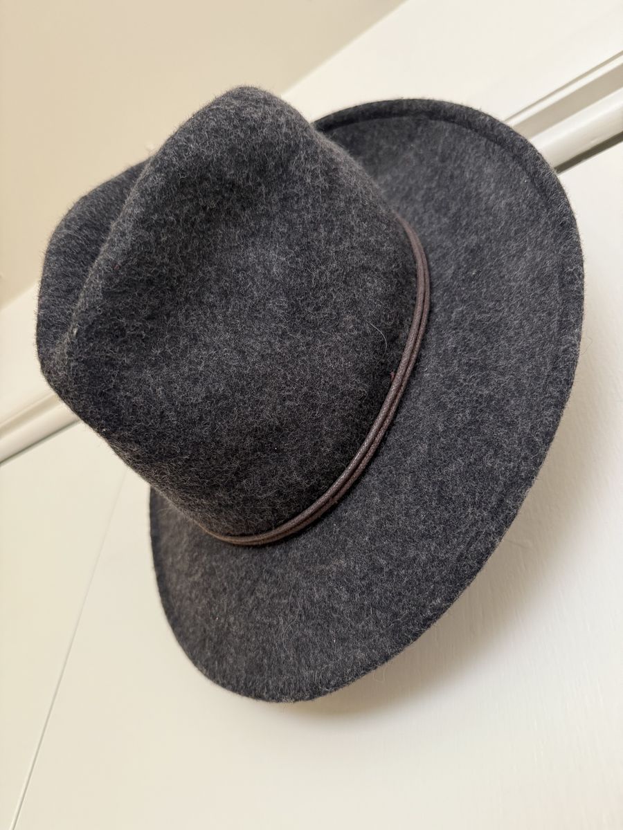 Felt hat.