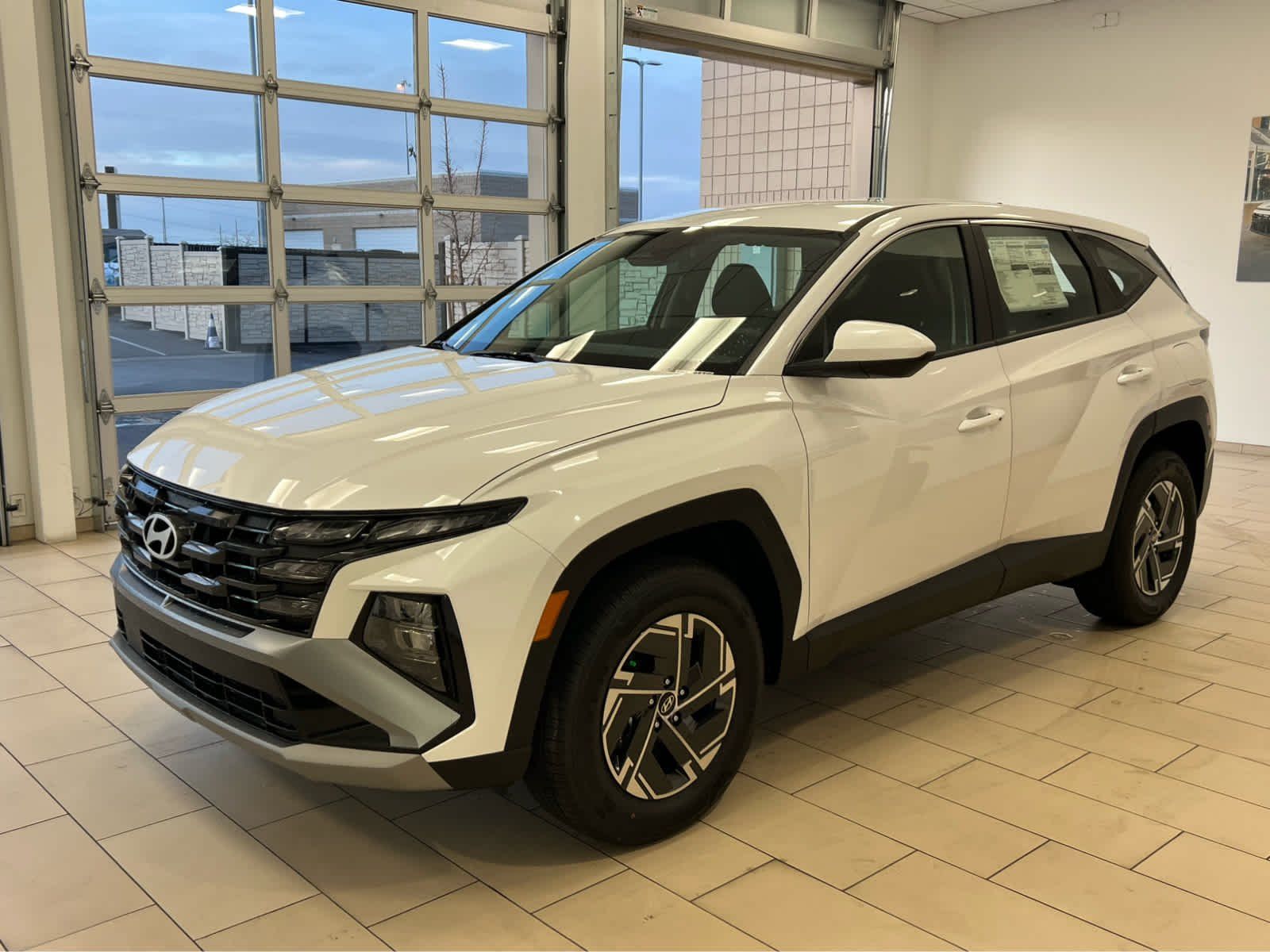 2026 Hyundai Tucson Hybrid Blue SE