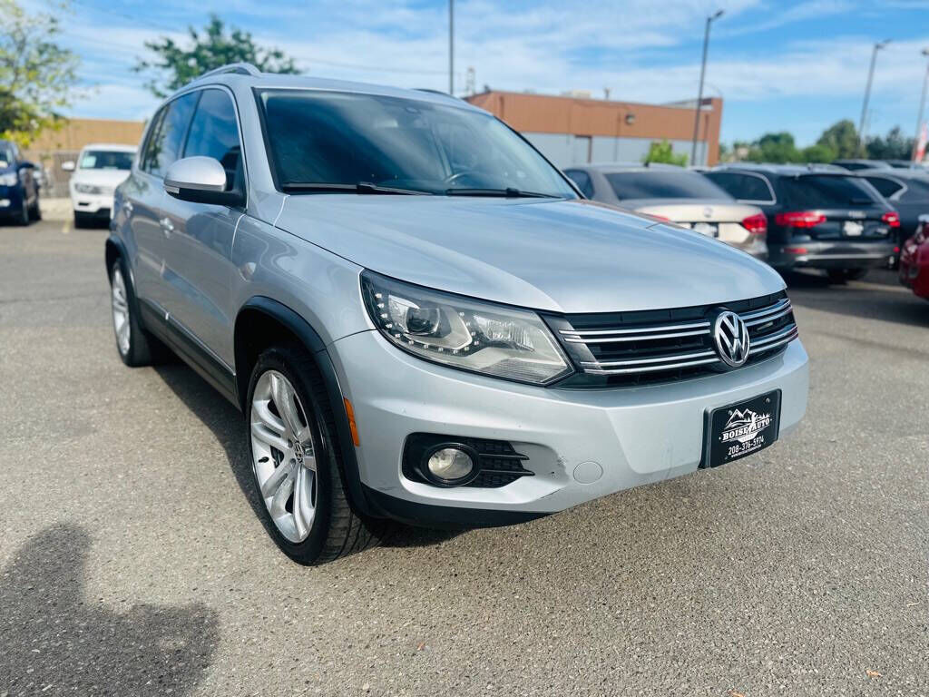 2013 VOLKSWAGEN TIGUAN S 4Motion