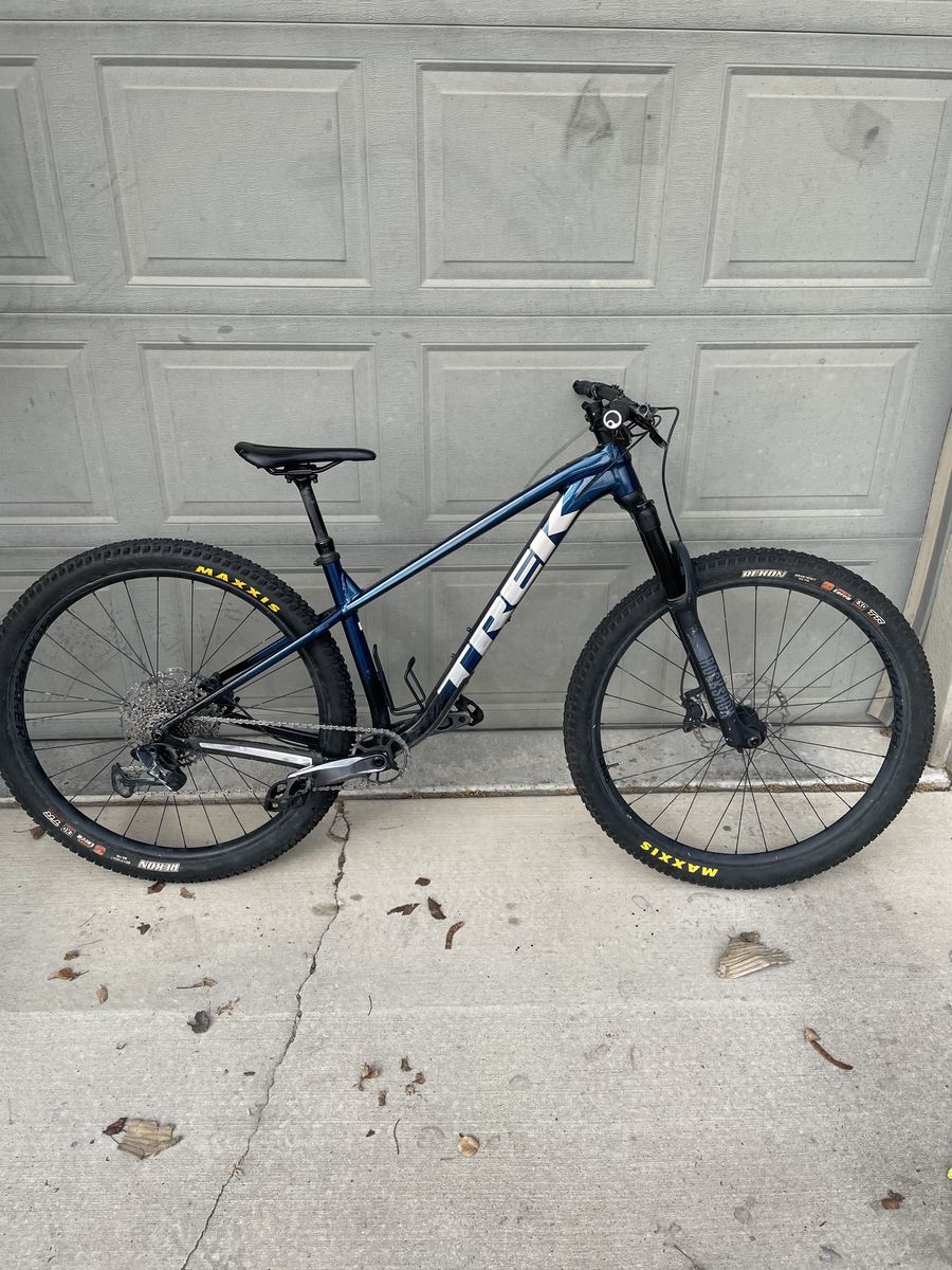 2023 Trek Roscoe
