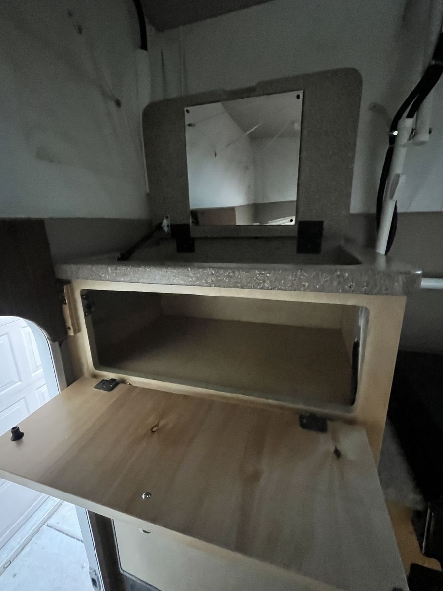 Main image 12