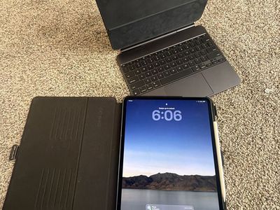 Apple iPad Pro 13-inch (M4) 1TB Wi-Fi + Cellular (Unlocked) bundle with Magic Keyboard and Newest Pencil