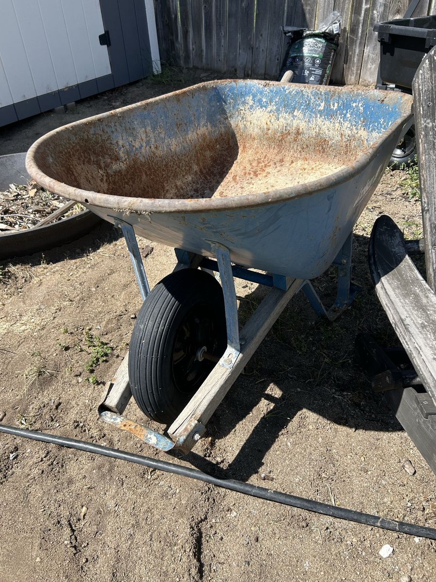 Wheelbarrow