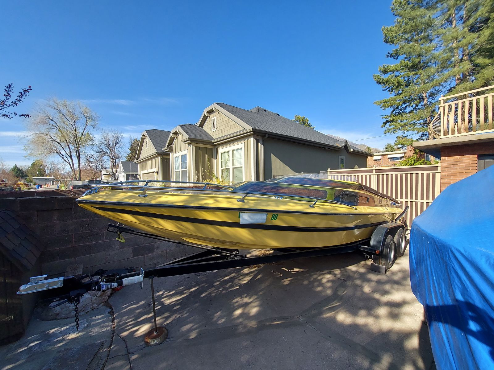 Boat Montera 23ft