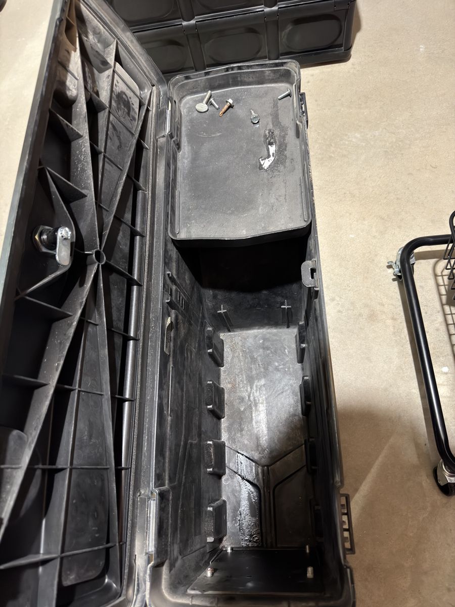 Main image 6