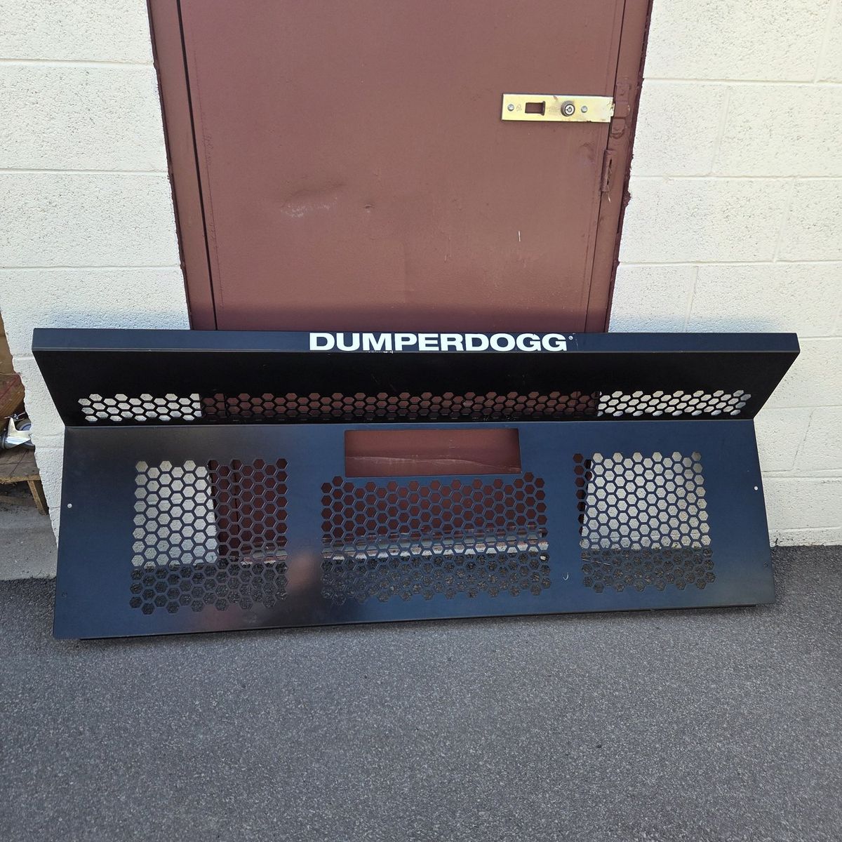 Dumperdogg Boot-On Cab Guard