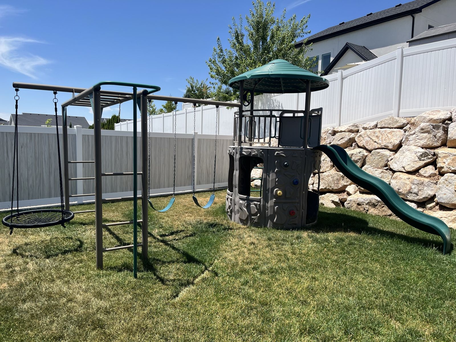 Lifetime Adventure Tower Deluxe Playset