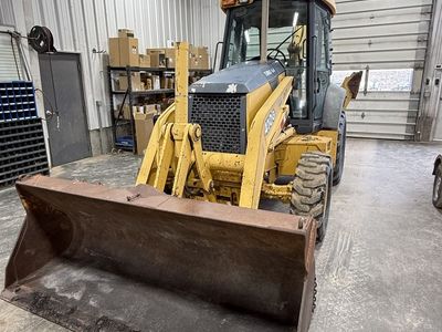 John Deere 410G Backhoe Loader