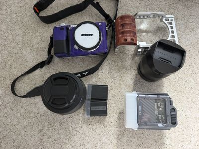 Full Sony a6400 kit with lens and accessories