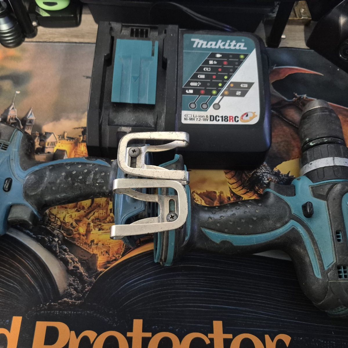 Makita Hammer drill and Impact driver  w/ charger
