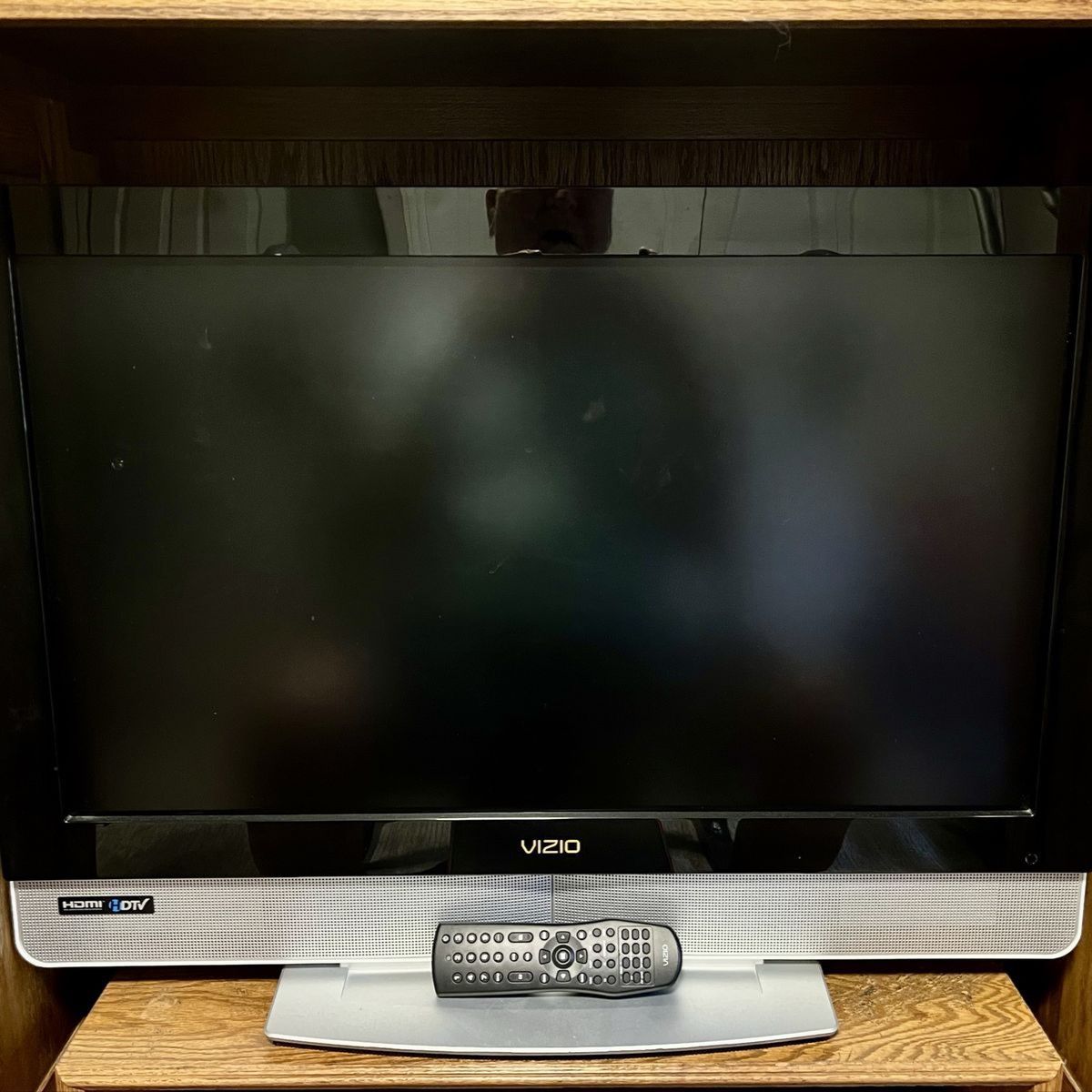 Vizio HDTV Flat Screen Television with Remote Control