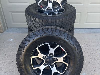 BF Goodrich Off road Jeep Tires 285/70 r17