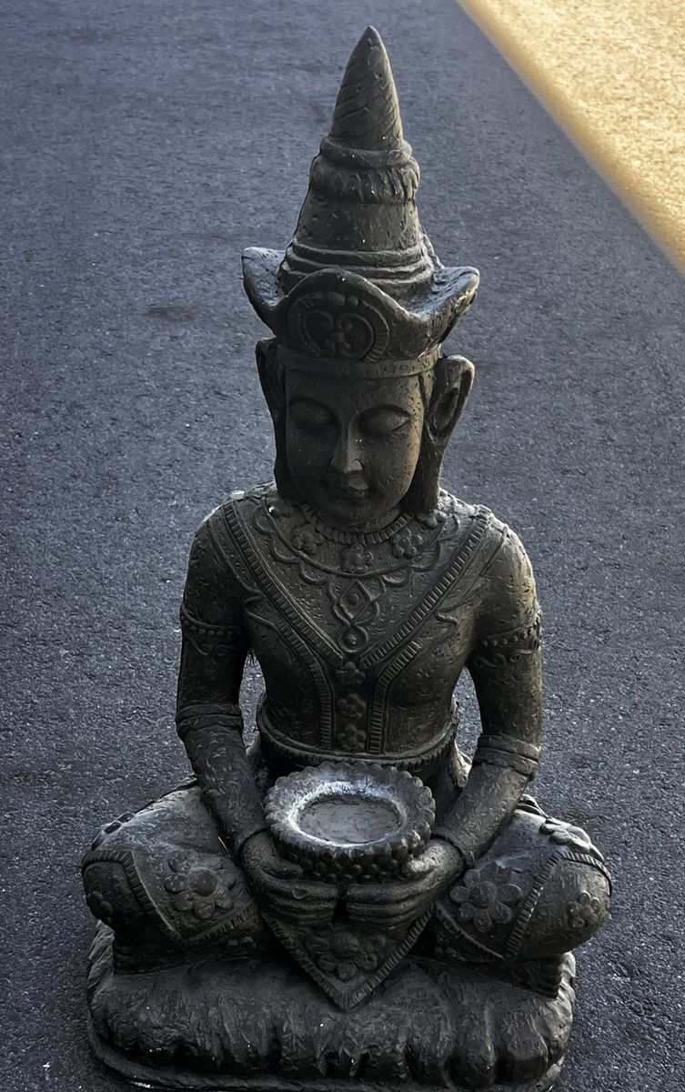 Main image 2