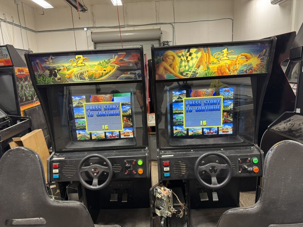 2 Linked Crusin USA Arcade Racers