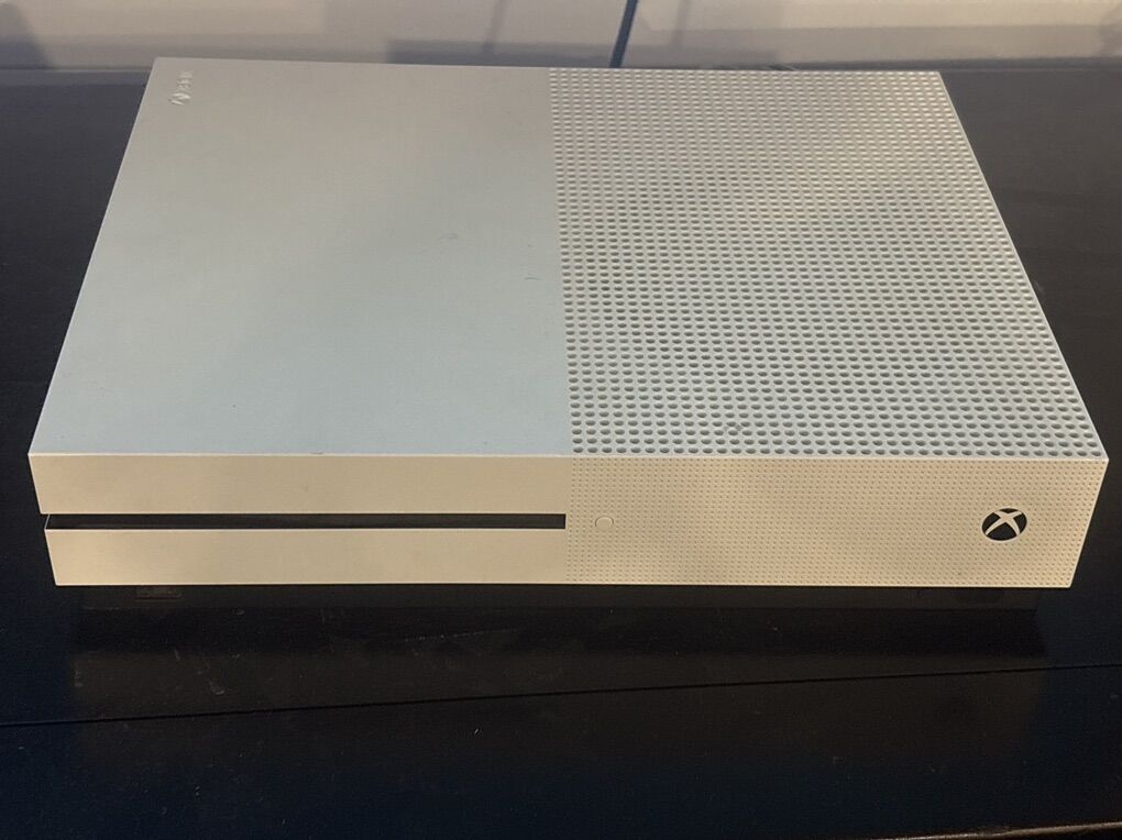 xbox one s and games