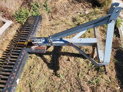 Howse 3-pt landscape rake