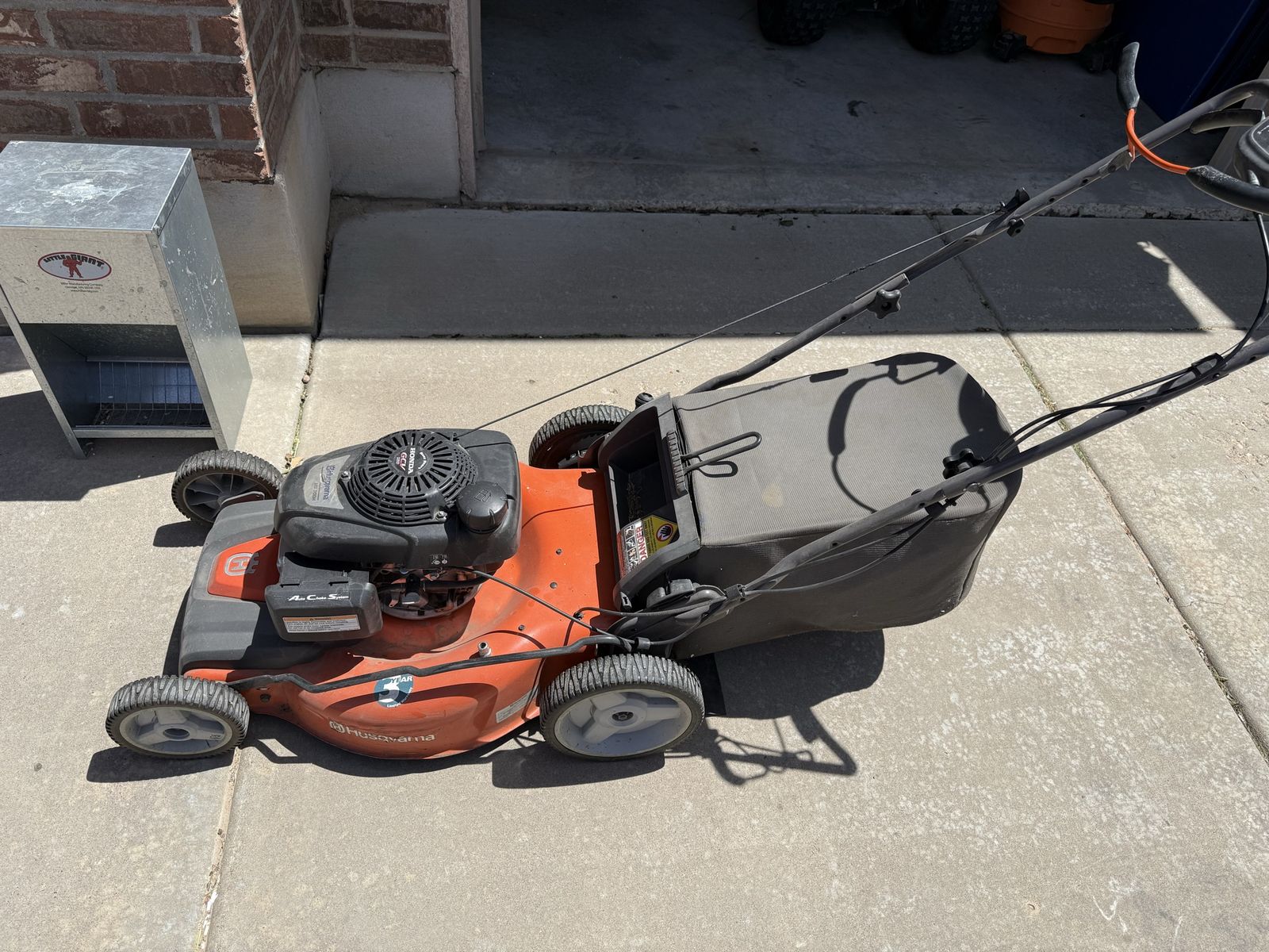 Lawn mower "Husqvarna" self-propelled