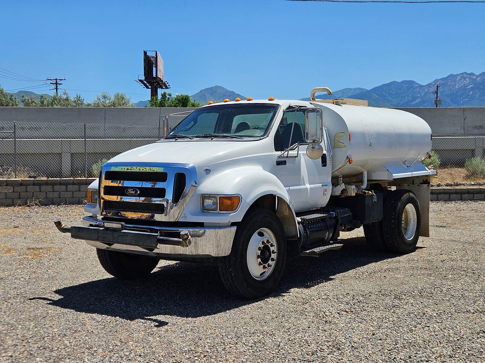 2012 Ford F-750 Water Truck