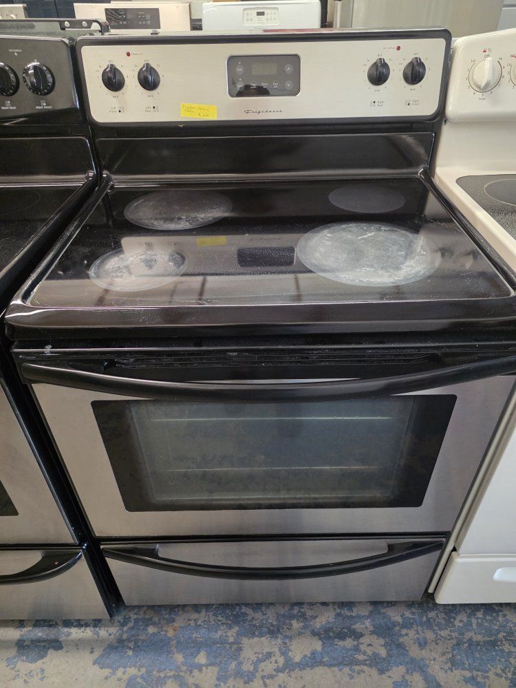 frigidaire electric stove 