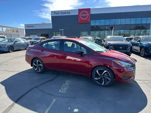 2025 Nissan Versa SR