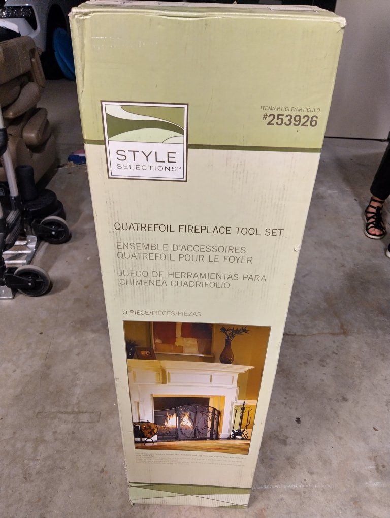 Style Selections Quatrefoil Fireplace Tool Set 5-Piece