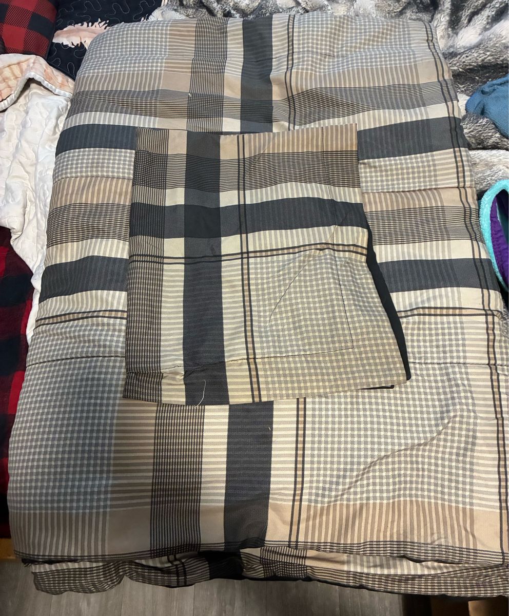 Plaid Comforter Set - Twin, Neutral Tones