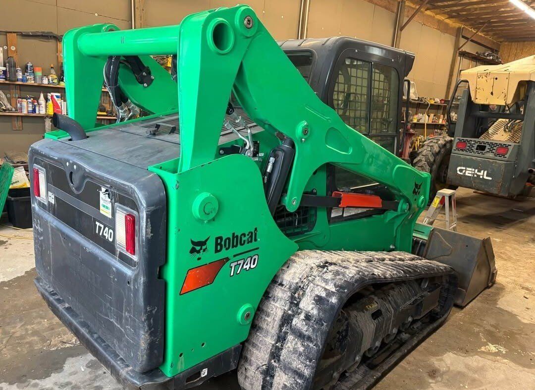 2021 bobcat T740