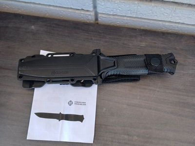 Gerber StrongArm Fixed Blade Black