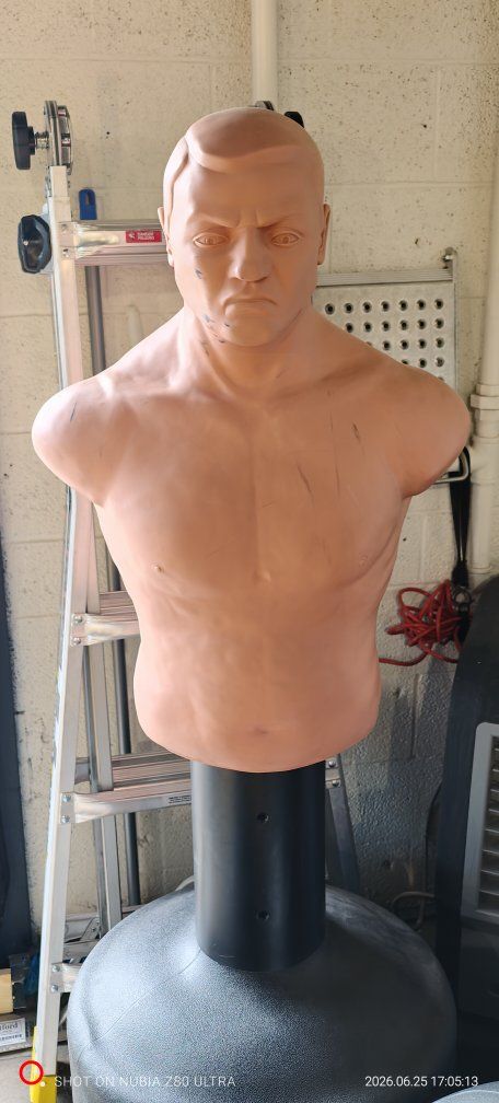 Bob Century Martial Arts - BOB XL - Freestanding Water Fill Punching Bag